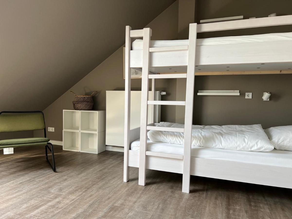 הופגארטן Hoenow Hotel מראה חיצוני תמונה